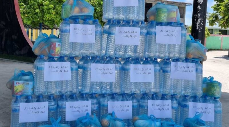 މިރަށުގެ ކަރަންޓީންގައިވާ ގޭގެއަށް ކެއަރ ޕެކޭޖް ހަދިޔާ ކުރުން